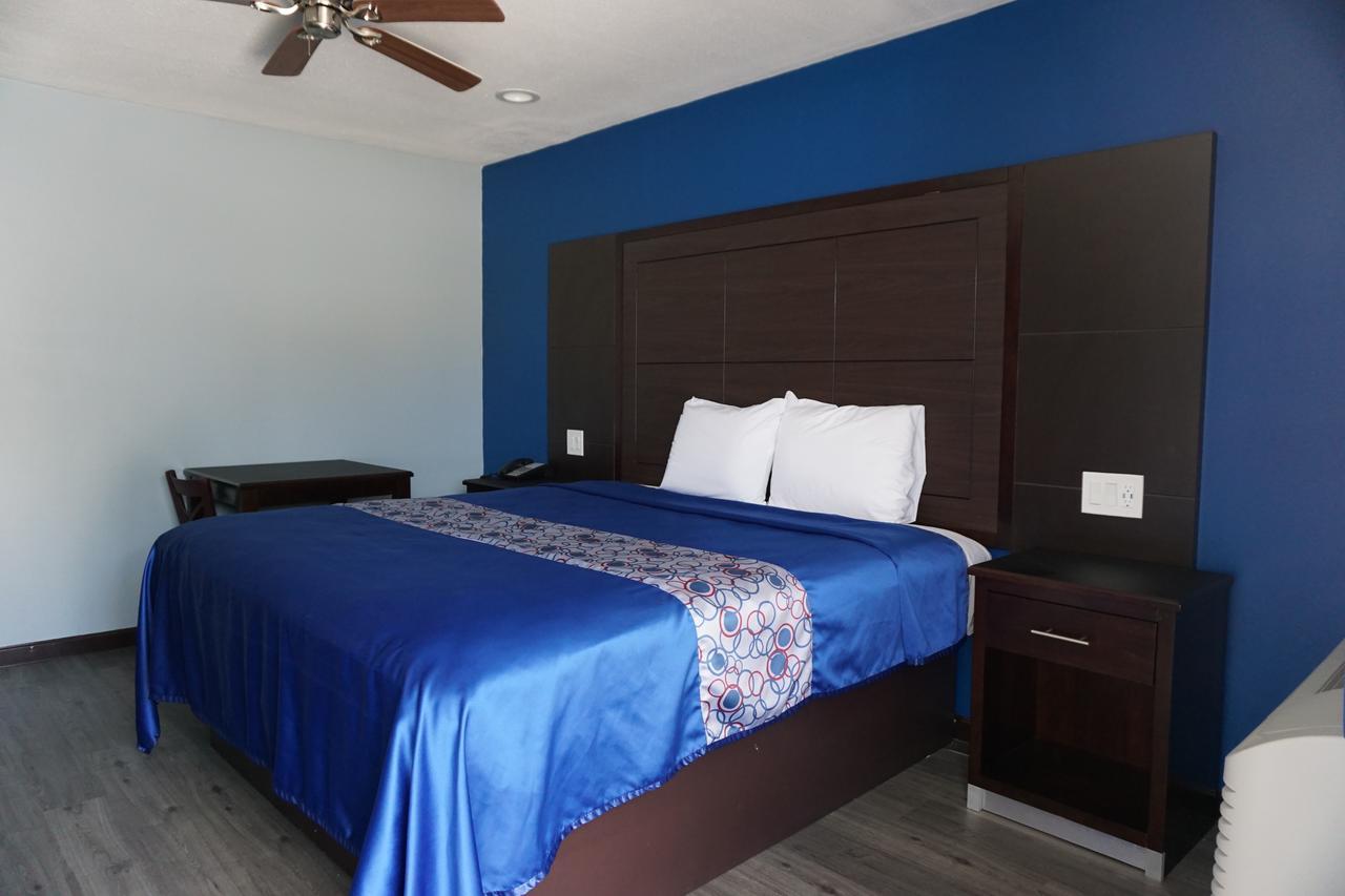 צ'אנלוויו Star Light Inn מראה חיצוני תמונה